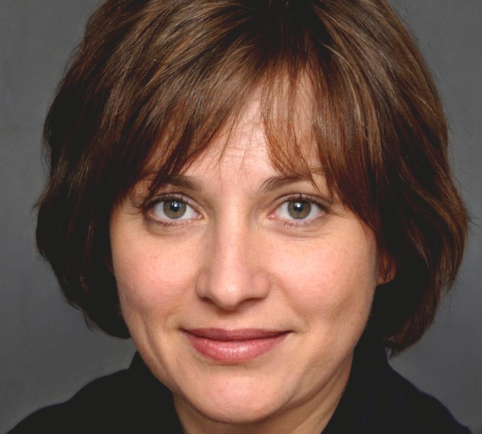 Ana Ruiz, Especialista en Riesgos
